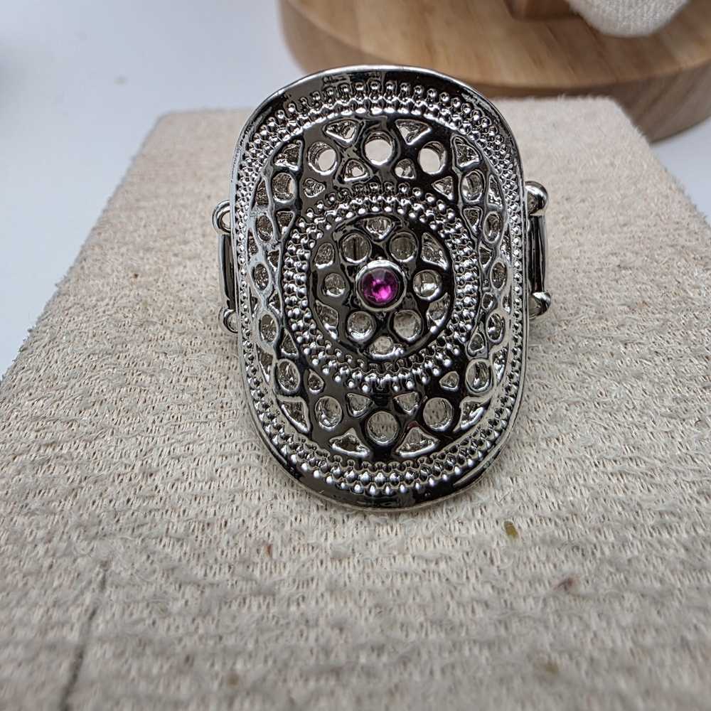 Paparazzi Intricate Silver Ring with Pink Accent (1217)